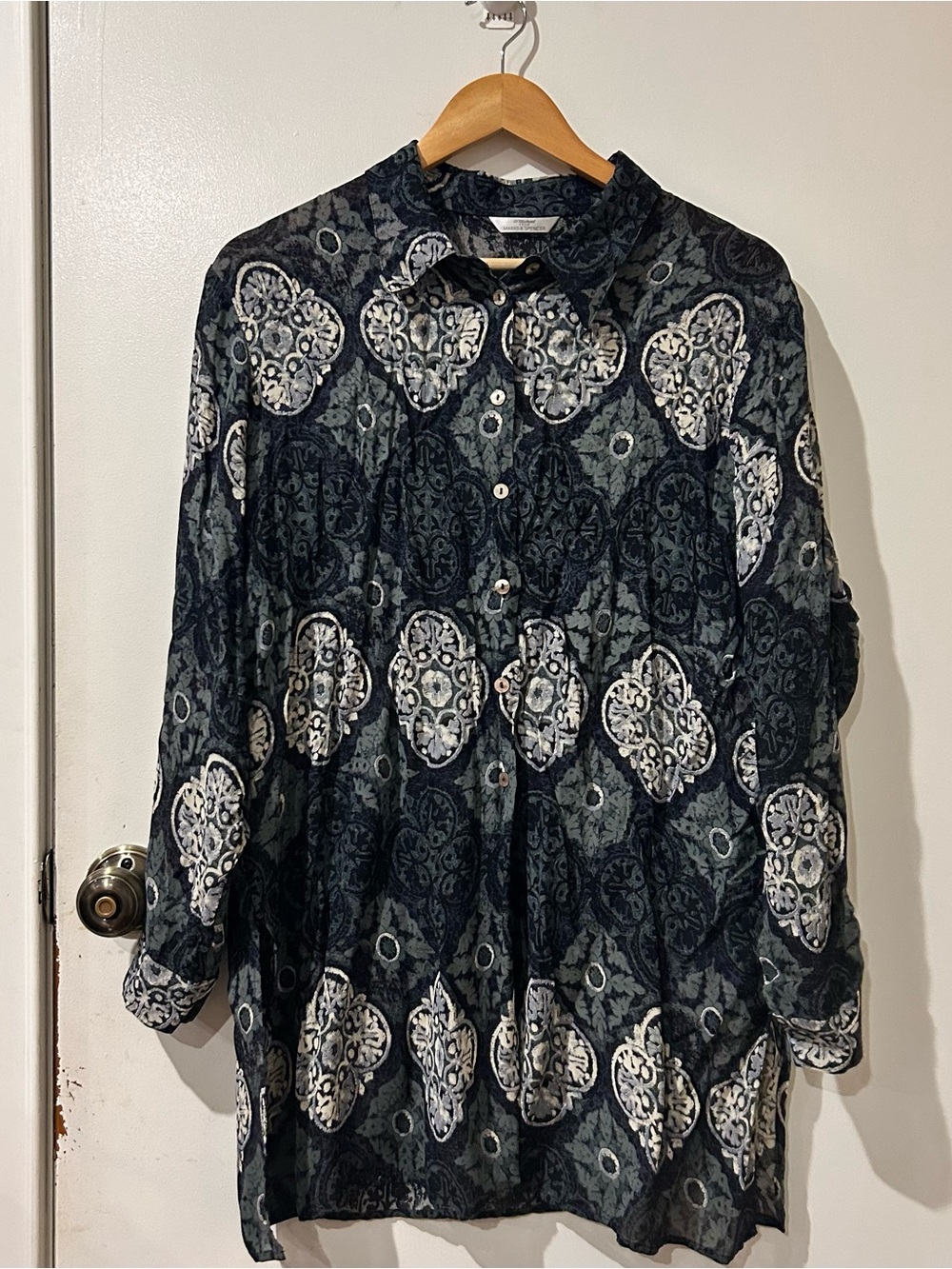 Vintage Whimpsygoth Black & green medallion Patterned Button-Up Tunic size EU 50